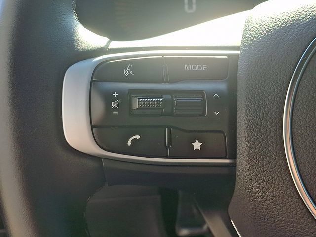 Certified 2025 Kia K5 GT-Line AWD/4WD image 22