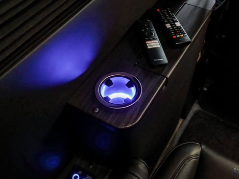 Used 2025 Mercedes-Benz Sprinter 3500 image 80