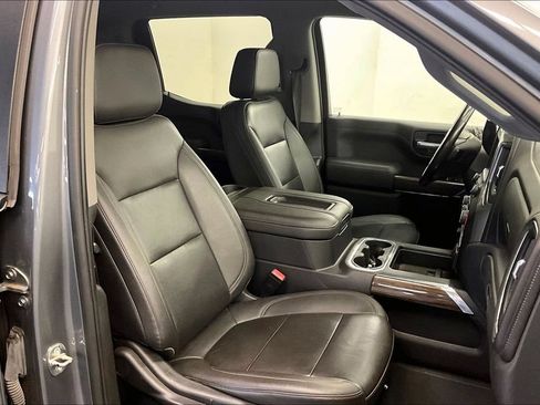 Used 2022 Chevrolet Silverado 1500 LT Trail Boss w/ Convenience Package II AWD/4WD image 6