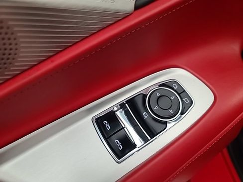 Used 2023 Chevrolet Corvette Stingray Premium Cpe w/ Z51 Performance Package RWD image 23