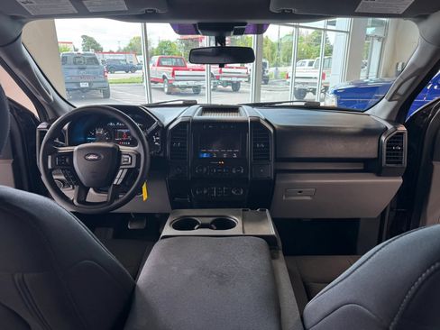 Used 2019 Ford F150 XL w/ Equipment Group 101A Mid AWD/4WD image 15