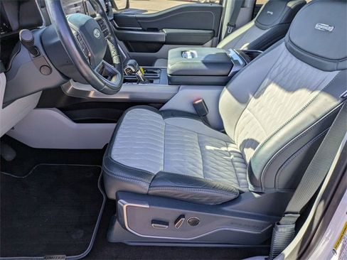 Used 2023 Ford F150 Limited image 15