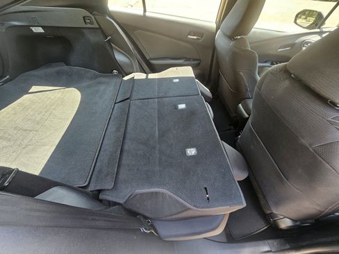 Used 2016 Toyota Prius Three FWD image 33