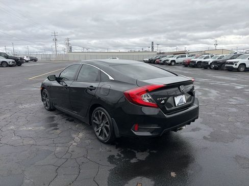 Used 2019 Honda Civic Sport image 6