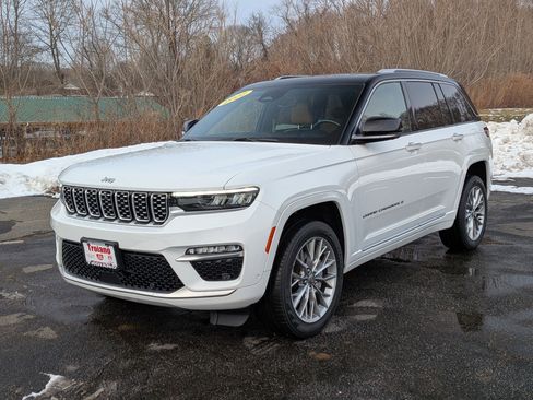 Certified 2022 Jeep Grand Cherokee Summit image 8