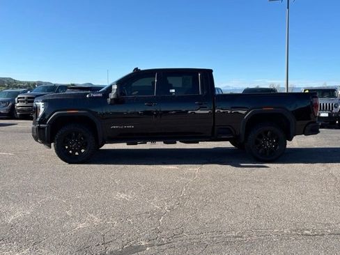 Used 2026 GMC Sierra 3500 AT4 w/ AT4 Premium Plus Package AWD/4WD image 2