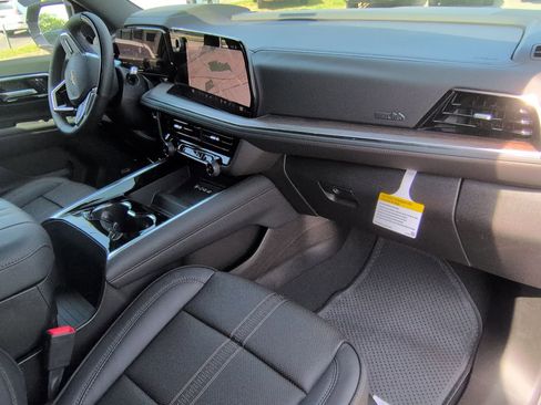 New 2026 Chevrolet Tahoe High Country AWD/4WD image 30