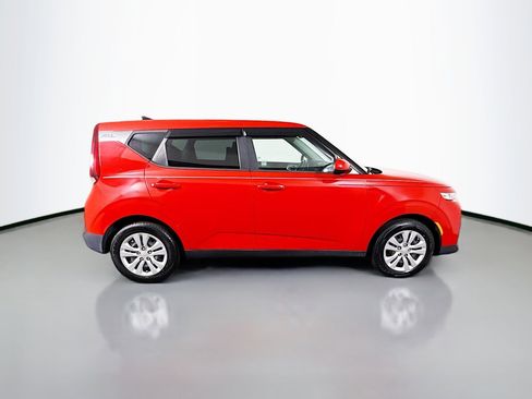 Used 2020 Kia Soul LX image 11