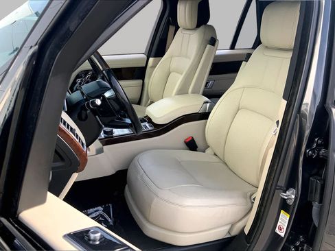 Used 2020 Land Rover Range Rover HSE AWD/4WD image 9