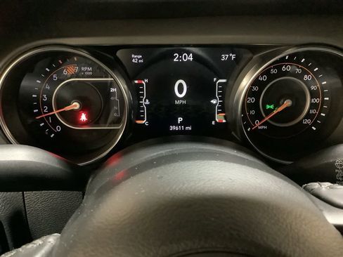 Used 2021 Jeep Wrangler Unlimited Sport image 34