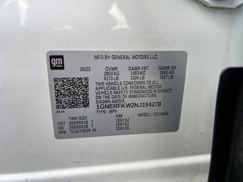 Used 2022 Chevrolet Traverse LS image 18