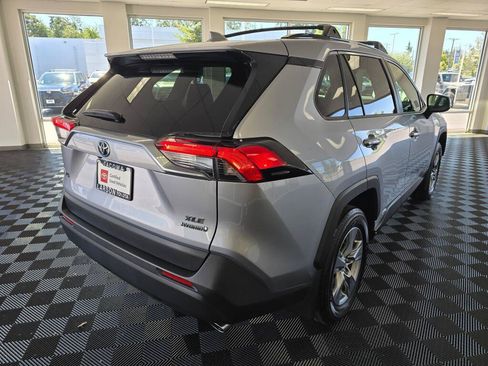 Certified 2024 Toyota RAV4 XLE w/ Convenience Package AWD/4WD image 3