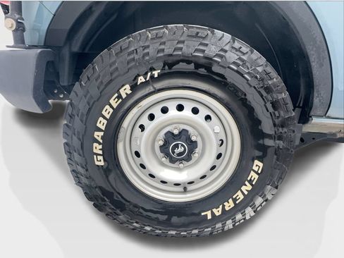 Used 2022 Ford Bronco 4-Door AWD/4WD image 12