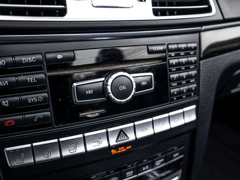 Used 2014 Mercedes-Benz E 350 Cabriolet image 17