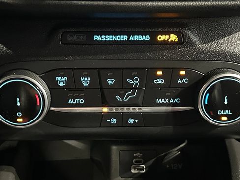 Used 2025 Ford Escape ST-Line AWD/4WD image 67