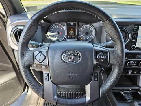 Used 2023 Toyota Tacoma TRD Sport image 25
