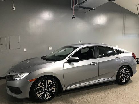 Used 2016 Honda Civic EX-L image 7