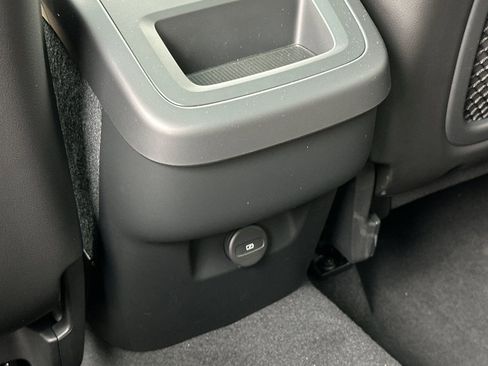 New 2026 Volvo XC60 B5 Plus w/ Protection Package Premier AWD/4WD image 13