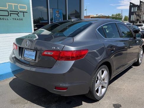 Used 2014 Acura ILX w/ Premium Package FWD image 2