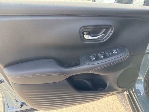 Used 2026 Honda HR-V Sport image 9