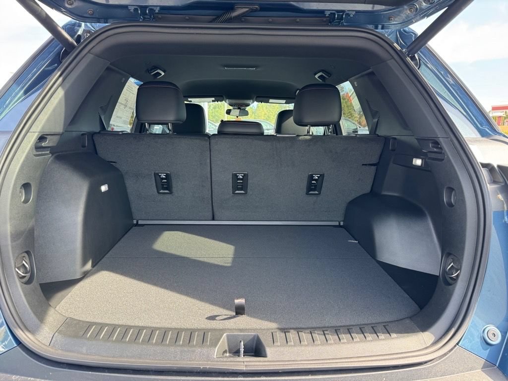 New 2026 Chevrolet Equinox RS w/ Convenience Package III AWD/4WD image 7