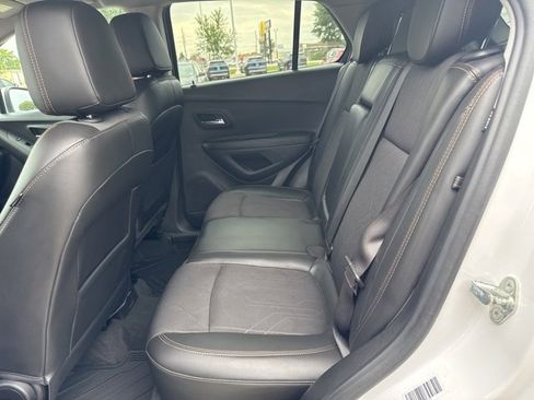 Used 2019 Chevrolet Trax LT w/ Driver Confidence Package image 26