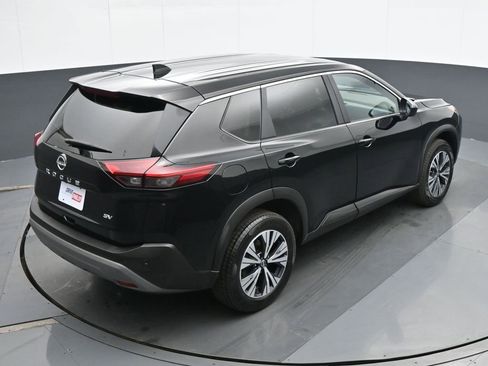 Used 2023 Nissan Rogue SV image 21