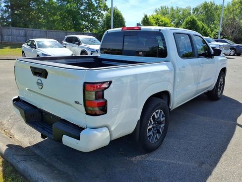 Certified 2024 Nissan Frontier SL w/ Technology Package RWD image 5