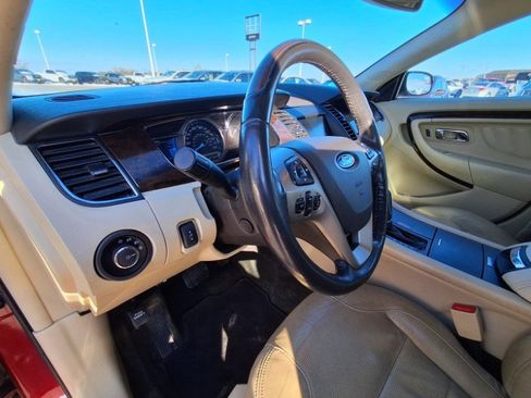 Used 2014 Ford Taurus Limited image 9