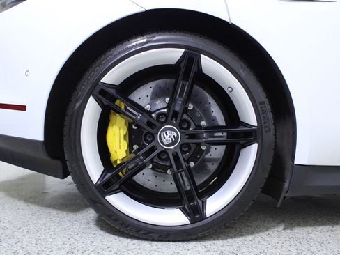 Used 2020 Porsche Taycan Turbo image 8