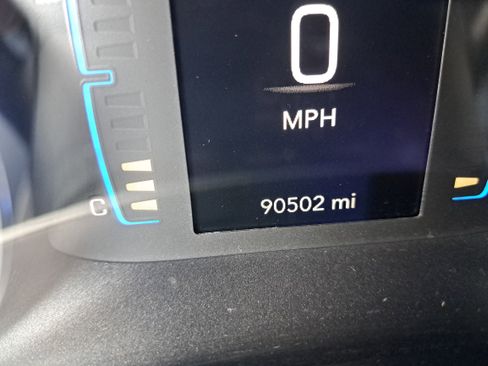 Used 2017 Chrysler Pacifica Touring Plus w/ Tire & Wheel Group image 20