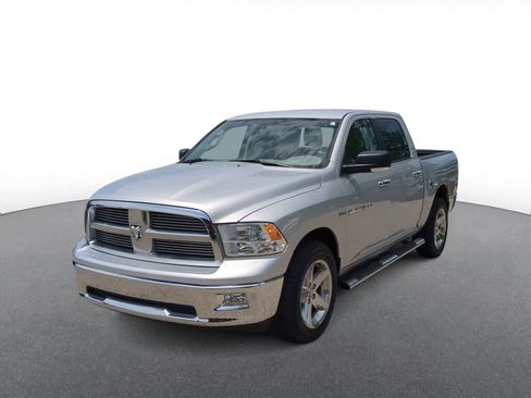 Used 2012 RAM 1500 Big Horn w/ Luxury Group AWD/4WD image 4