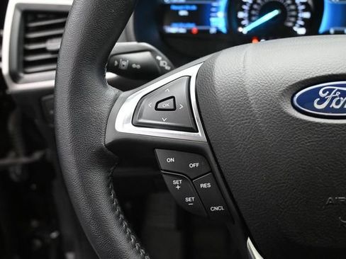Certified 2023 Ford Edge SEL w/ Convenience Package AWD/4WD image 17