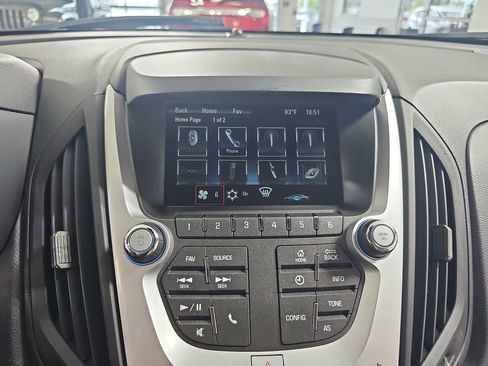 Used 2017 Chevrolet Equinox LS FWD image 26