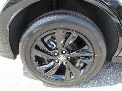 Used 2026 Buick Encore GX Sport Touring w/ Advanced Technology Package image 8