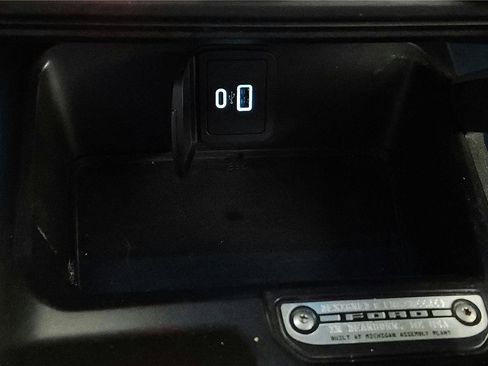 Used 2023 Ford Bronco Outer Banks AWD/4WD image 38