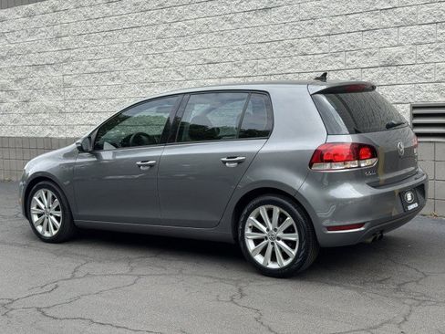 Used 2013 Volkswagen Golf TDI FWD image 2