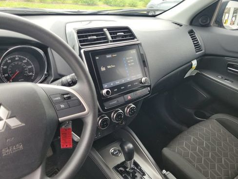 Used 2026 Mitsubishi Outlander Sport ES AWD/4WD image 24