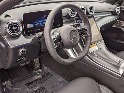 Used 2025 Mercedes-Benz C 300 4MATIC Sedan image 3