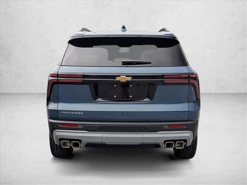 New 2026 Chevrolet Traverse LT FWD image 8