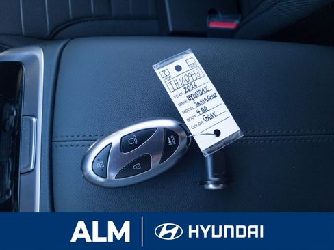 New 2026 Hyundai Santa Cruz SE image 28