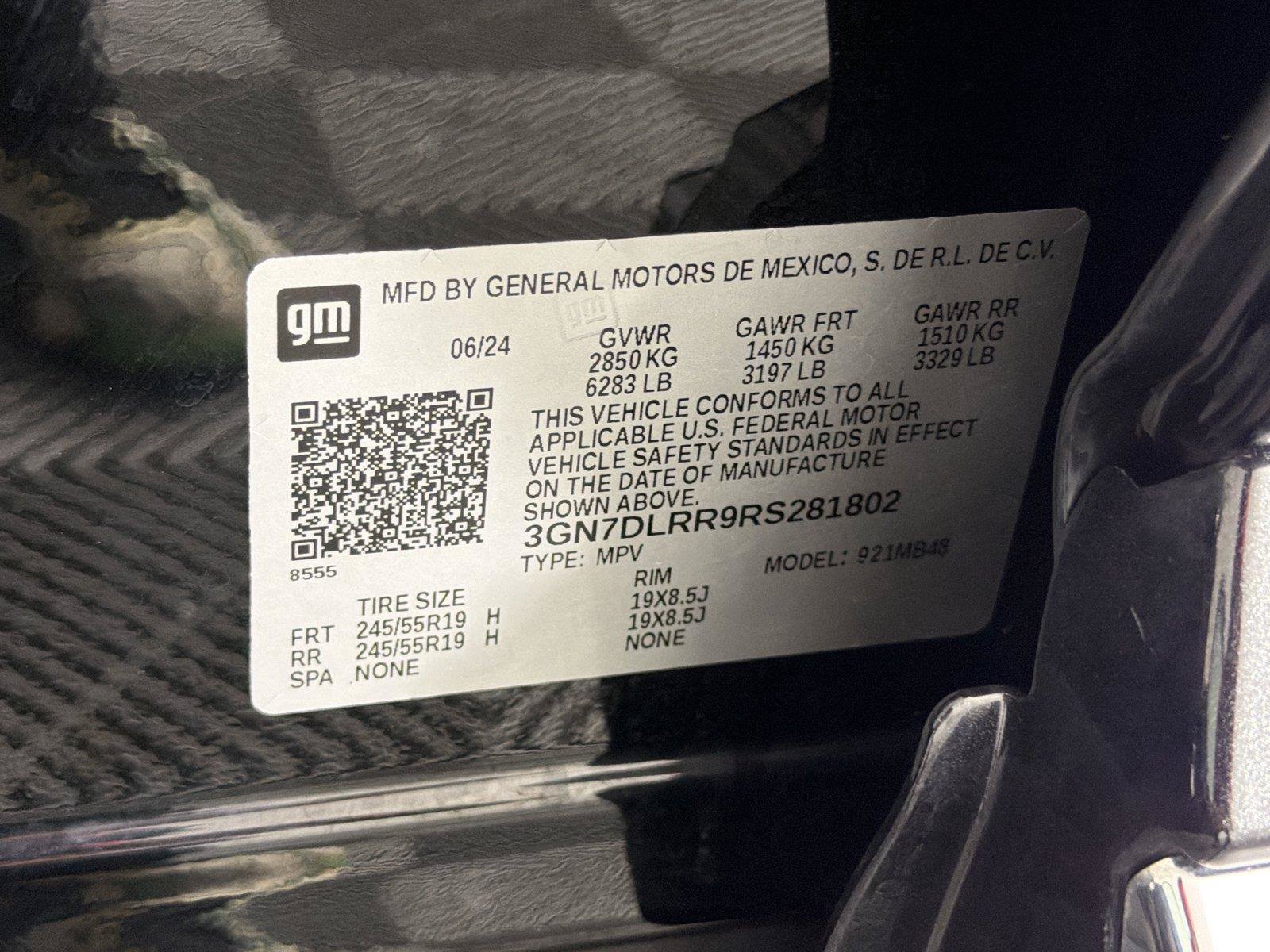 Used 2024 Chevrolet Equinox EV LT AWD/4WD image 30