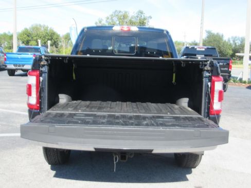 Used 2022 Ford F150 Lariat w/ Equipment Group 502A High image 8