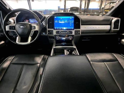 Used 2022 Ford F250 Lariat w/ Lariat Ultimate Package AWD/4WD image 21