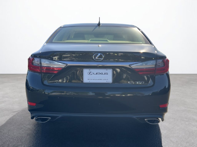 Used 2017 Lexus ES 350 w/ Ultra Luxury Package FWD image 4