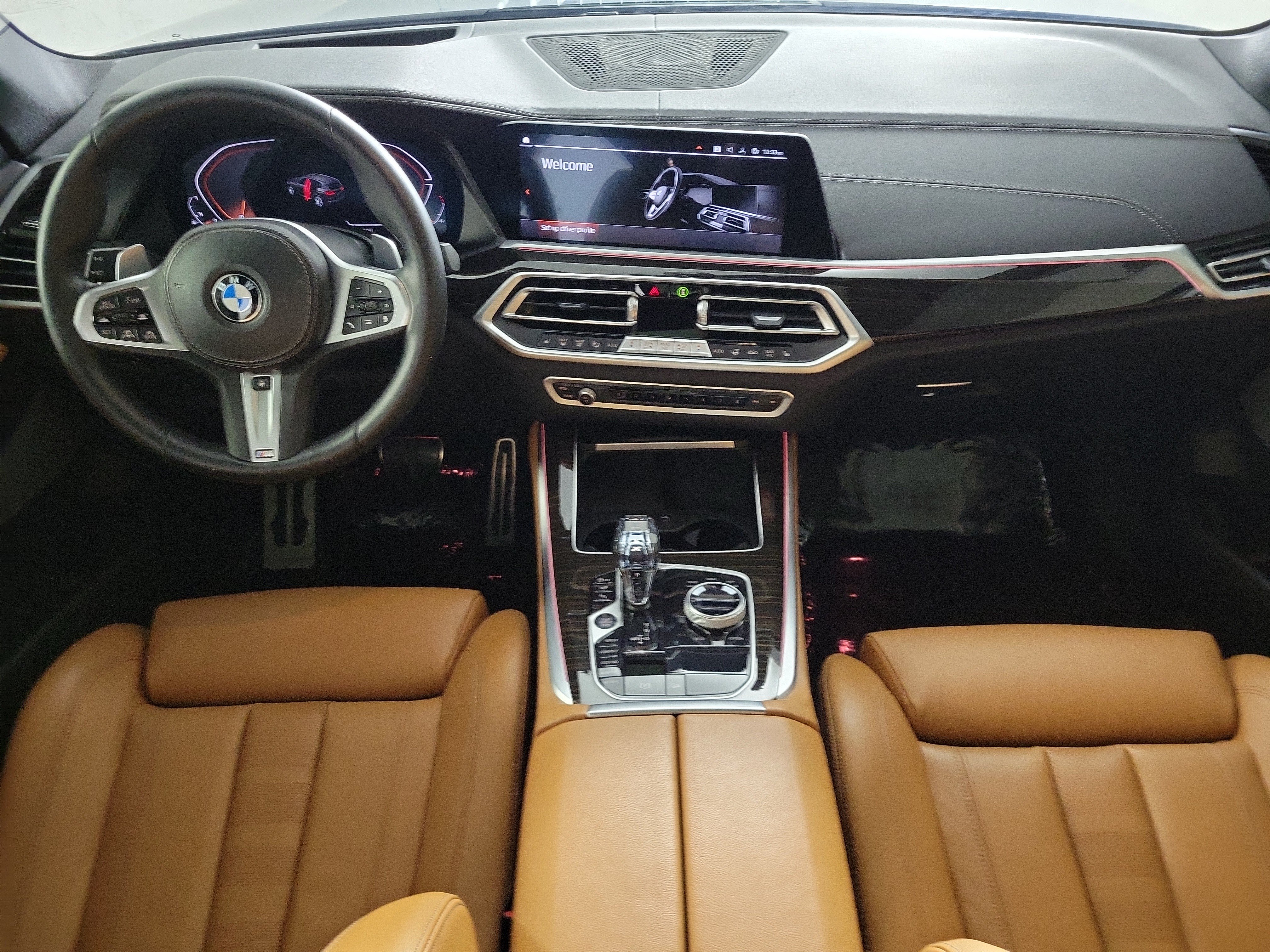 Used 2021 BMW X5 xDrive40i w/ M Sport Package AWD/4WD image 11