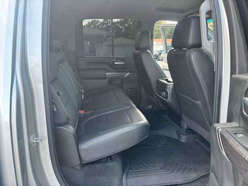 Used 2020 Chevrolet Silverado 2500 LTZ w/ LTZ Texas Edition AWD/4WD image 14