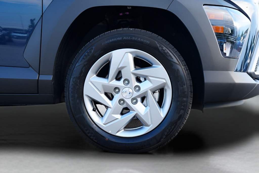 Certified 2026 Hyundai Kona SE AWD/4WD image 9