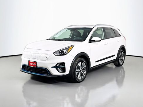 Used 2022 Kia Niro EX Premium w/ Cold Weather Package FWD image 1