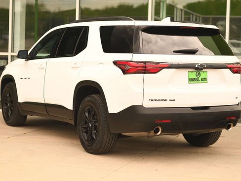 Used 2022 Chevrolet Traverse LT w/ Midnight/Sport Edition AWD/4WD image 6